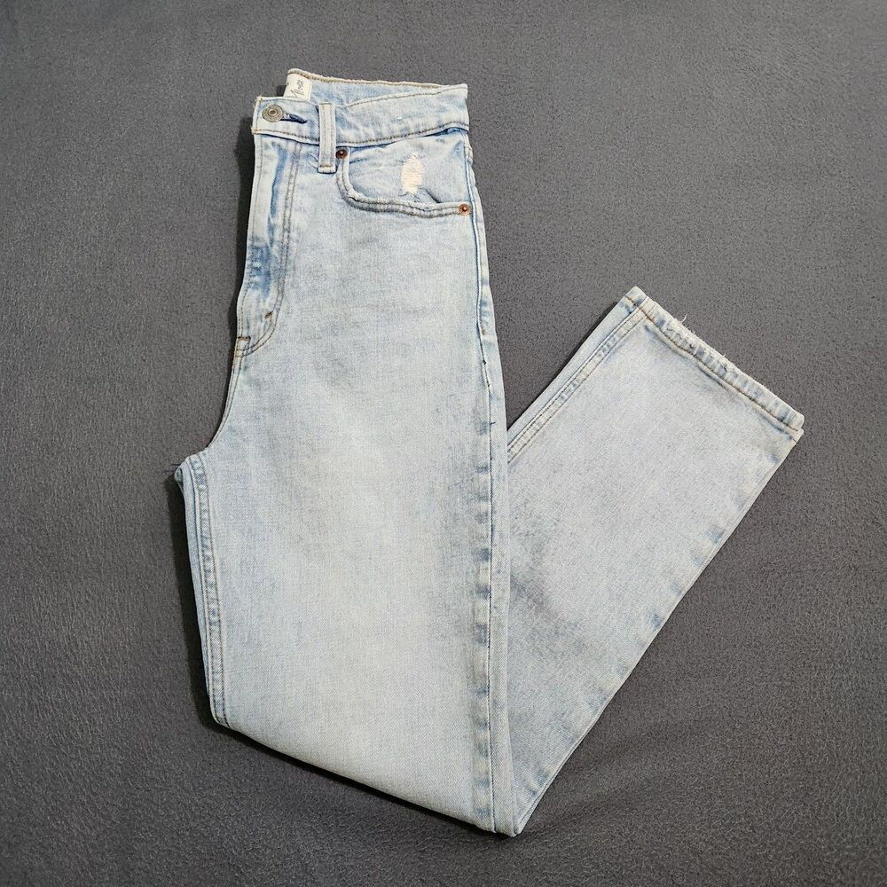 Abercrombie & Fitch Women 2R Light Wash The Ankle Straight Ultra High Rise Jeans